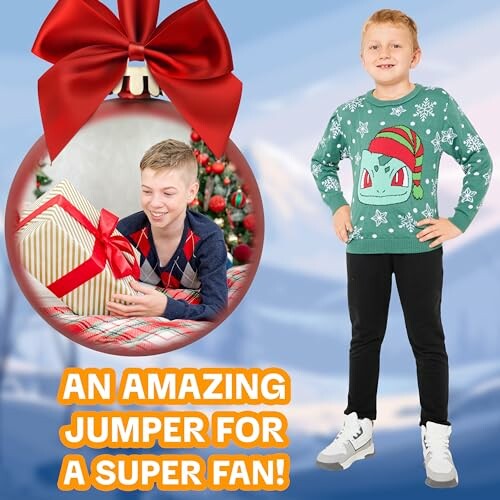 Kind met groene kersttrui en cadeaus