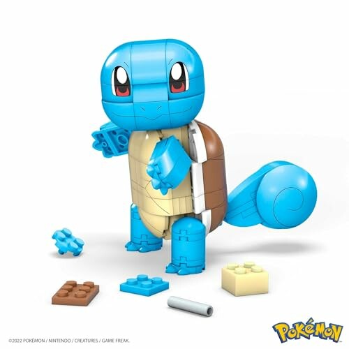 Blauw en bruin schildpadfiguurtje gemaakt van Lego-stenen.