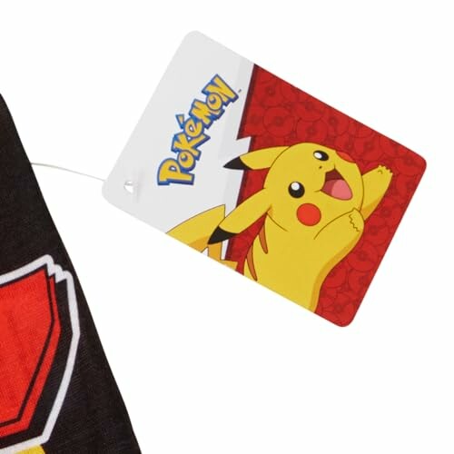 Pikachu label aan kleding